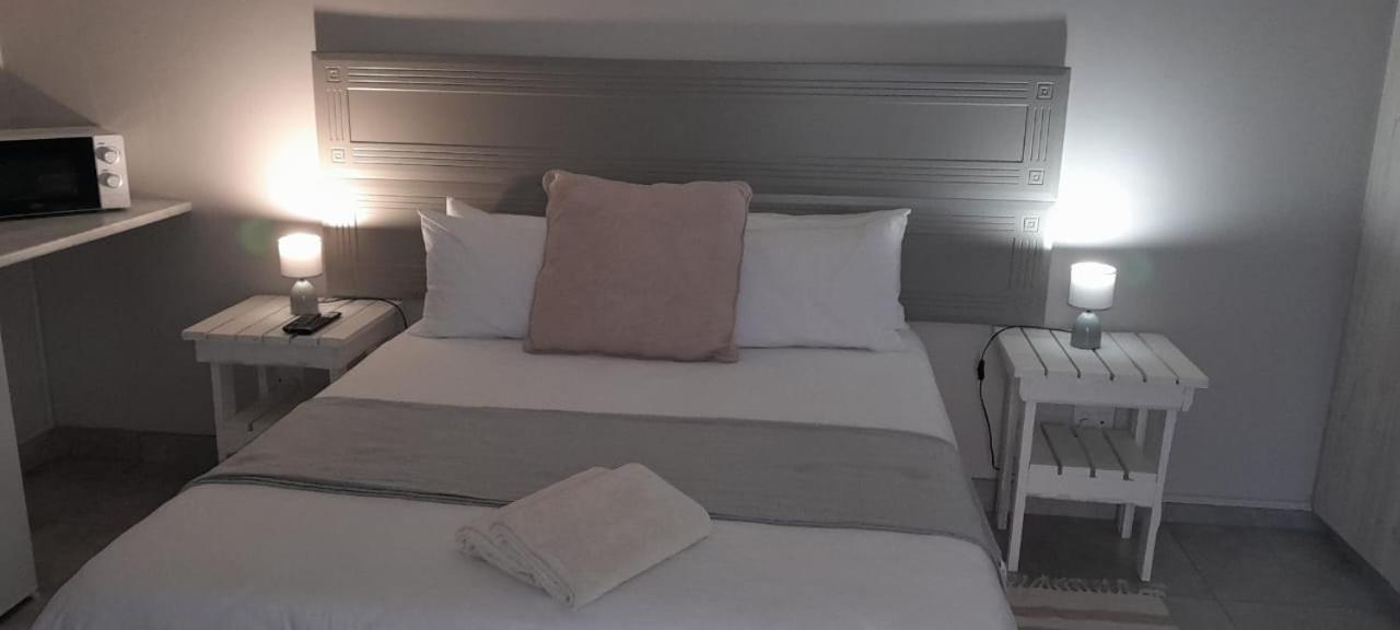 Hotel Kelzane Self-Catering à Gonubie Extérieur photo