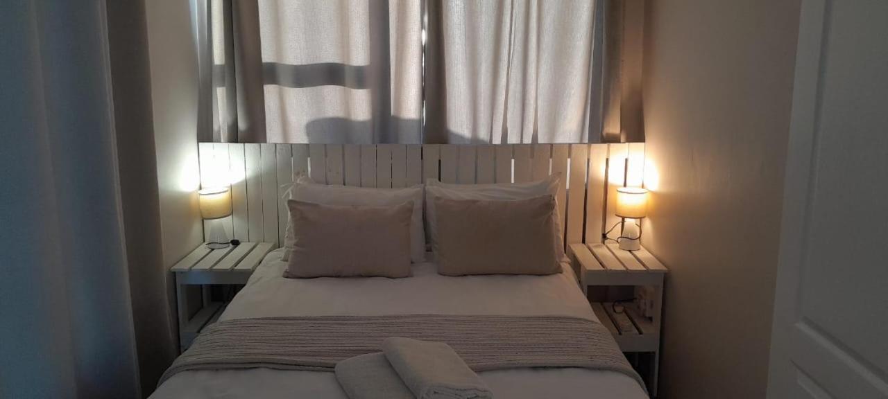 Hotel Kelzane Self-Catering à Gonubie Extérieur photo